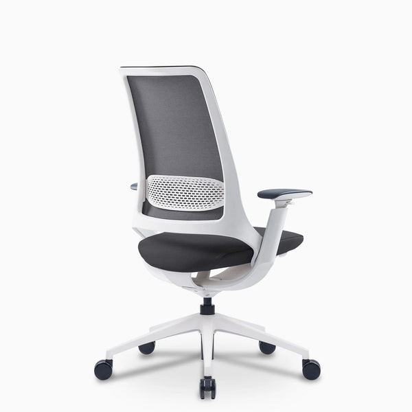 Desky Pulse supportive desk chair in white