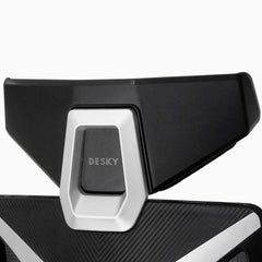 Adjustable height headrest gaming chair - Desky